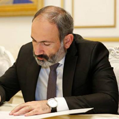 Ա. Սիմոնյանը չհասցրեց ծանոթանալ ՔԿ նախագահի տեղակալի պաշտոնին, մի քանի օրից նշանակվեց ԱԱԾ պետի տեղակալ
